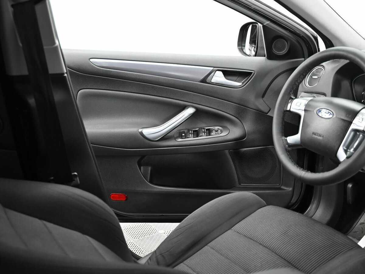 Форд Мондео б/у, 2012, Автоматическая. Фото: #4