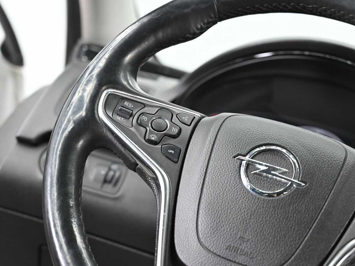 Опель Инсигния б/у, 2014, Автоматическая. Фото: #8