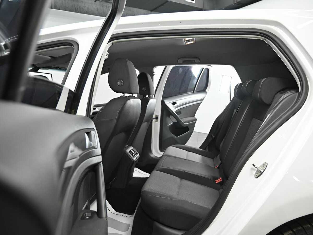 Volkswagen Golf б/у, 2013, Роботизированная. Фото: #13