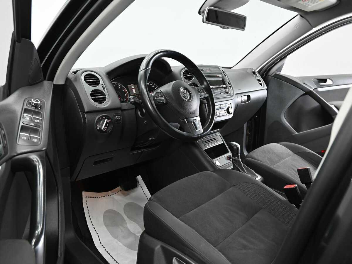 Volkswagen Tiguan б/у, 2013, Роботизированная. Фото: #7