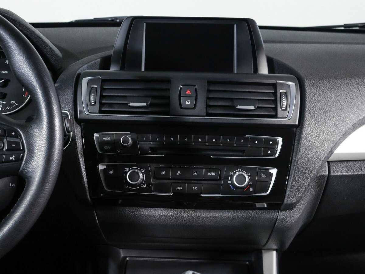 БМВ 1 серии б/у, 2017, Автоматическая. Фото: #7