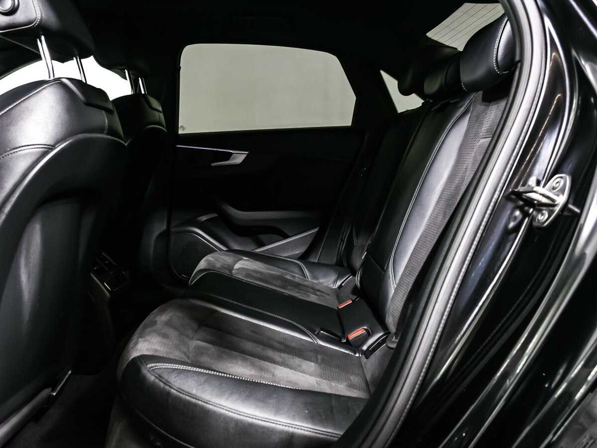 Audi A4 б/у, 2018, Роботизированная. Фото: #11