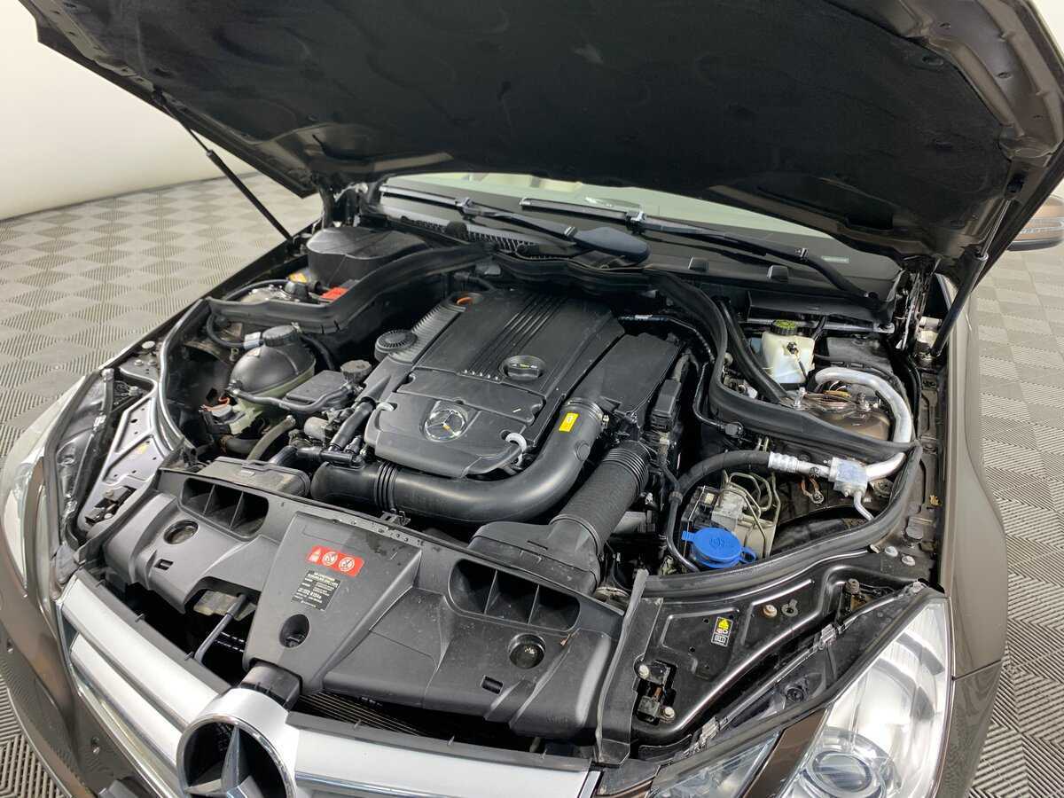 Мерседес-Бенц Е-Класс б/у, 2012, Автоматическая. Фото: #10