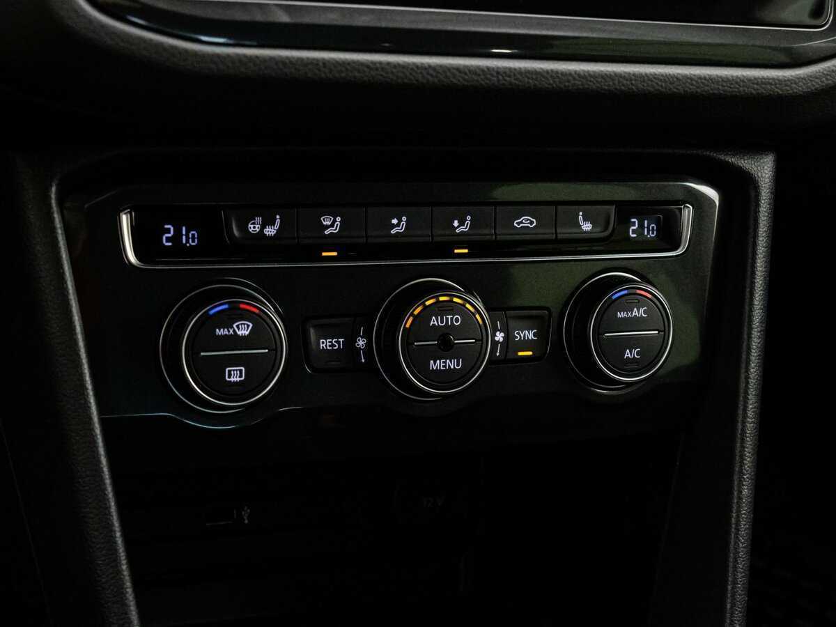 Volkswagen Tiguan б/у, 2017, Роботизированная. Фото: #12