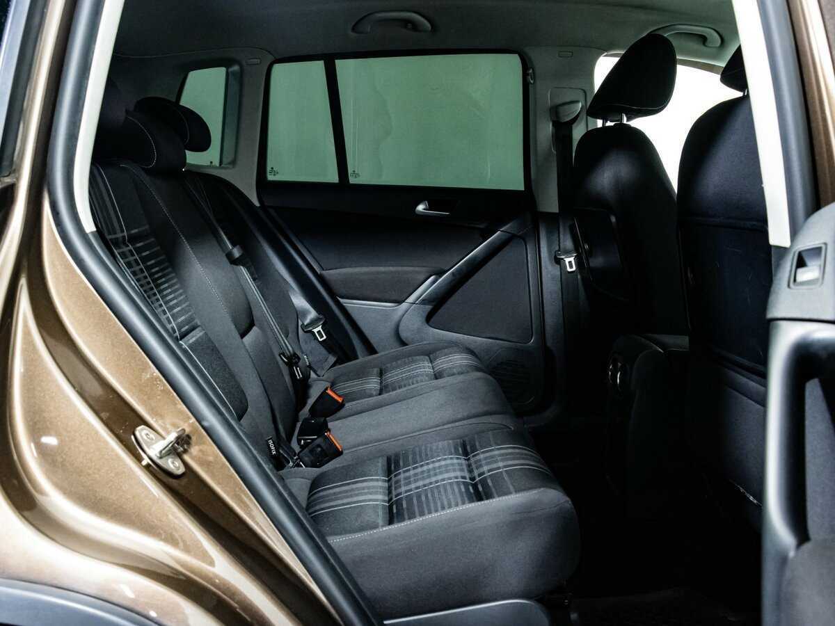 Volkswagen Tiguan б/у, 2015, Роботизированная. Фото: #13