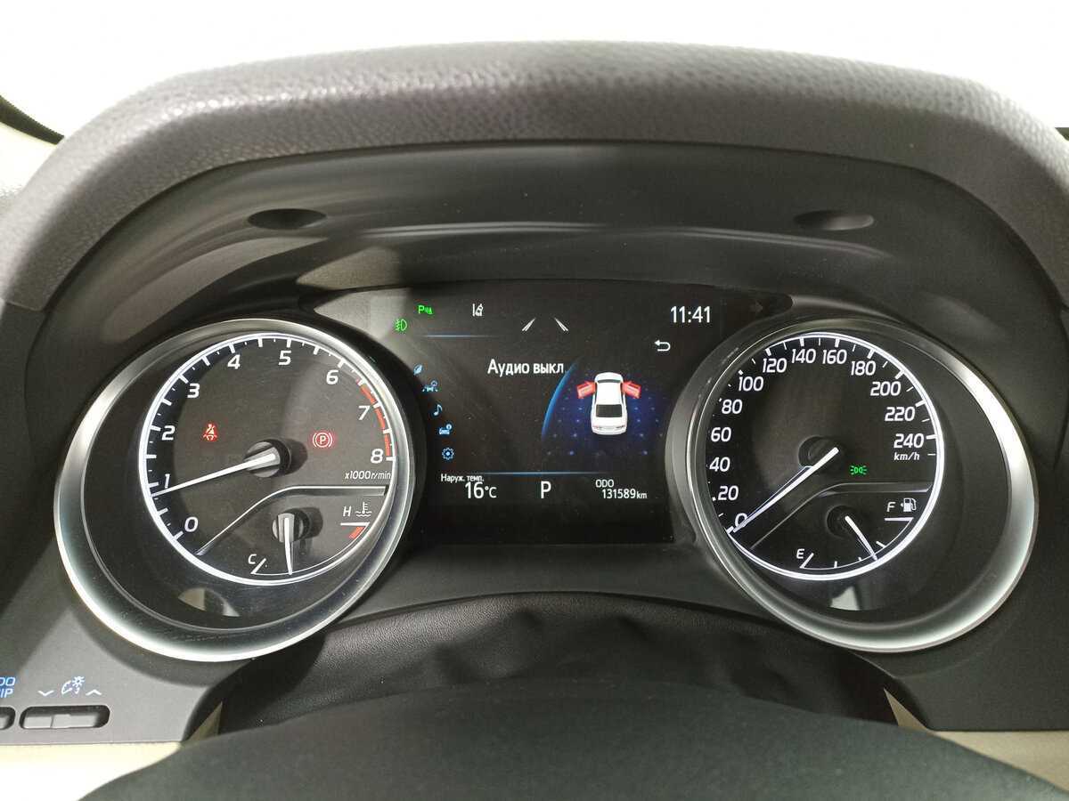 Тойота Камри б/у, 2020, Автоматическая. Фото: #12