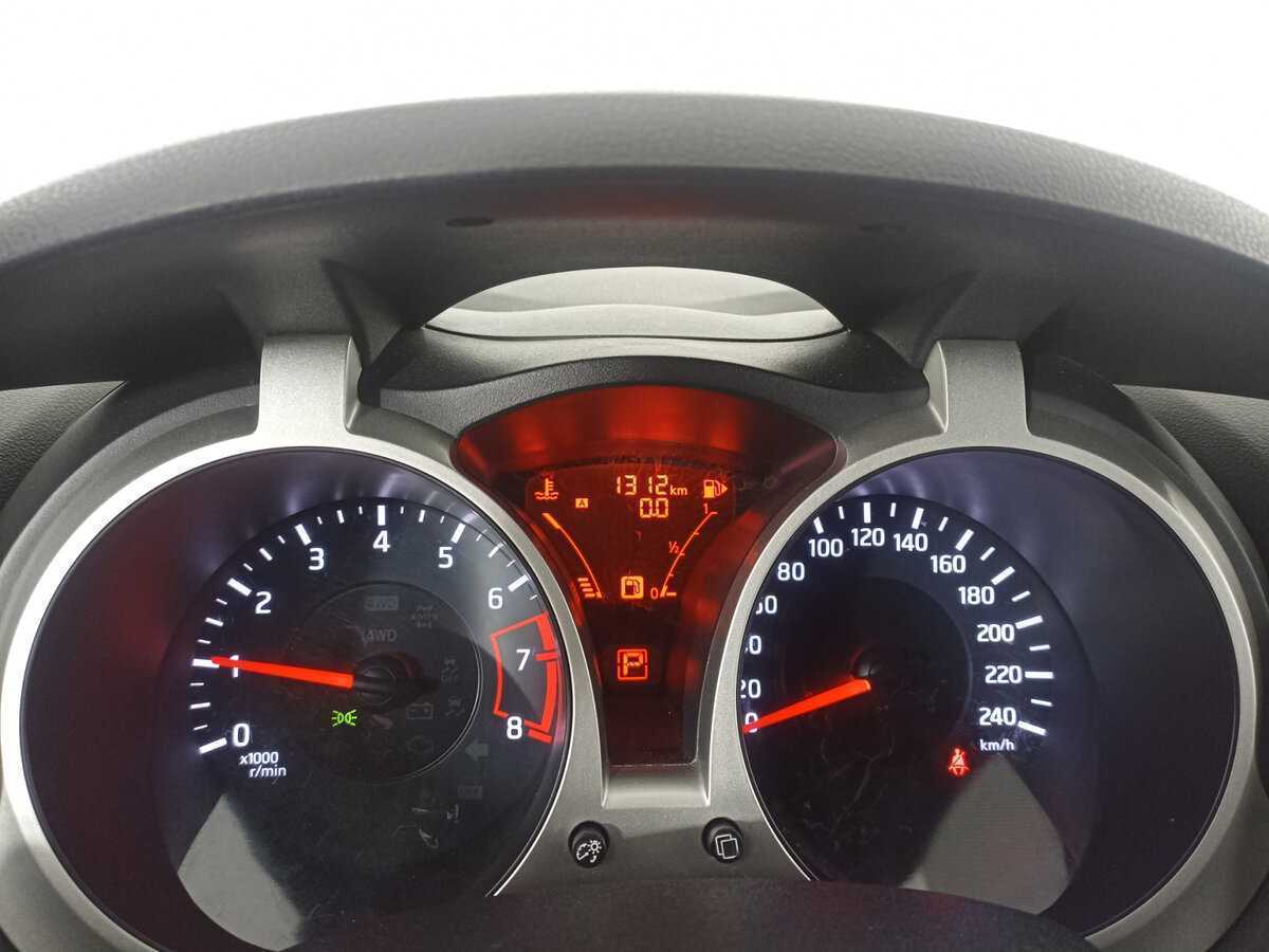 Ниссан Жук б/у, 2013, Вариатор. Фото: #12