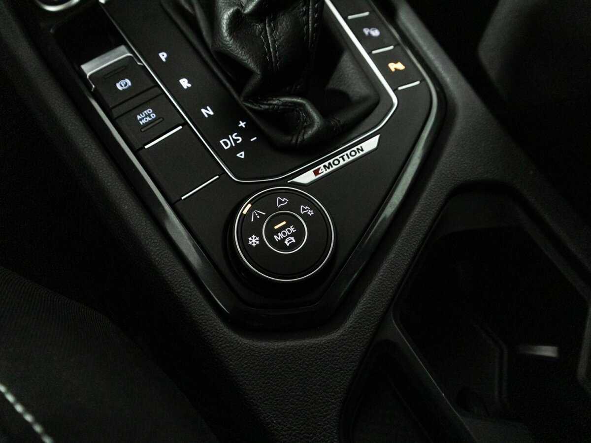 Volkswagen Tiguan б/у, 2018, Роботизированная. Фото: #17