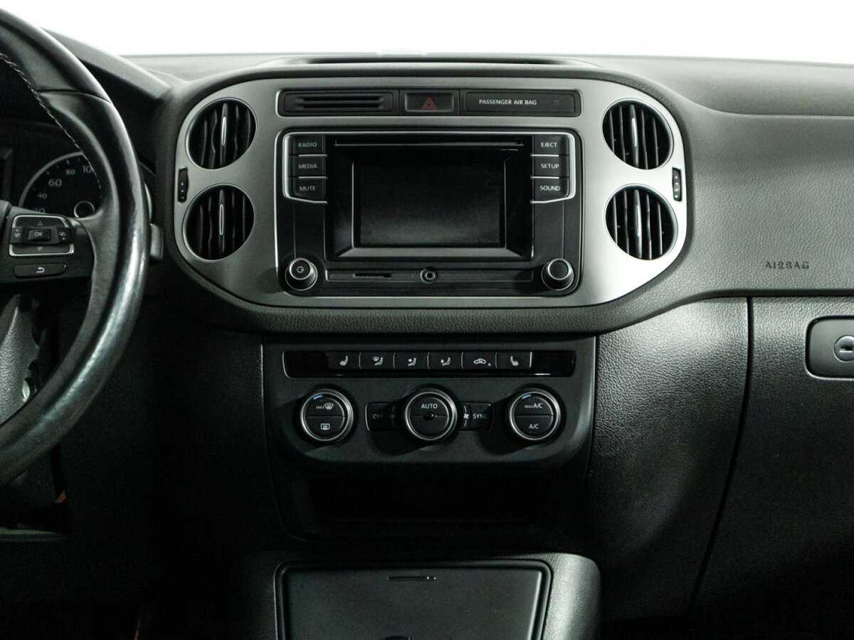 Volkswagen Tiguan б/у, 2015, Автоматическая. Фото: #13