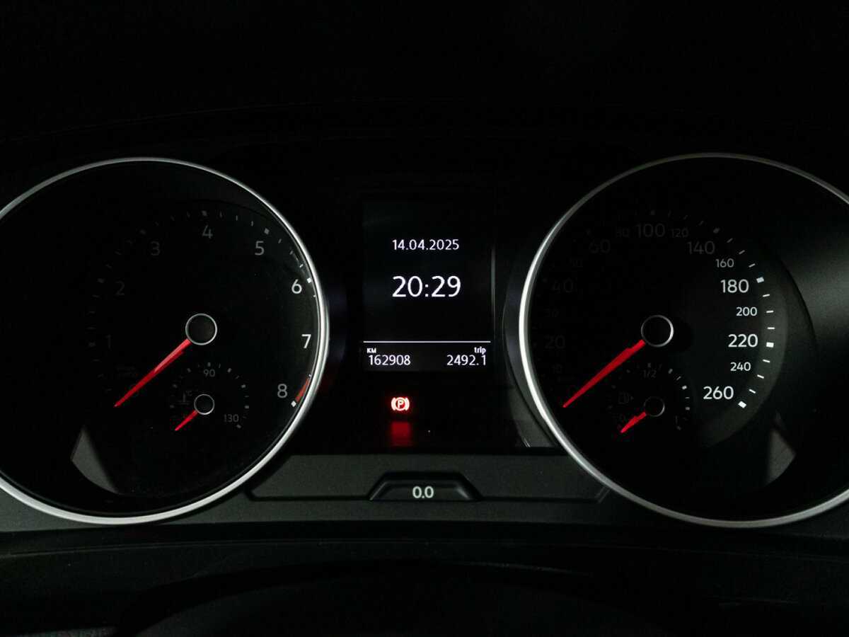 Volkswagen Tiguan б/у, 2019, Механическая. Фото: #11