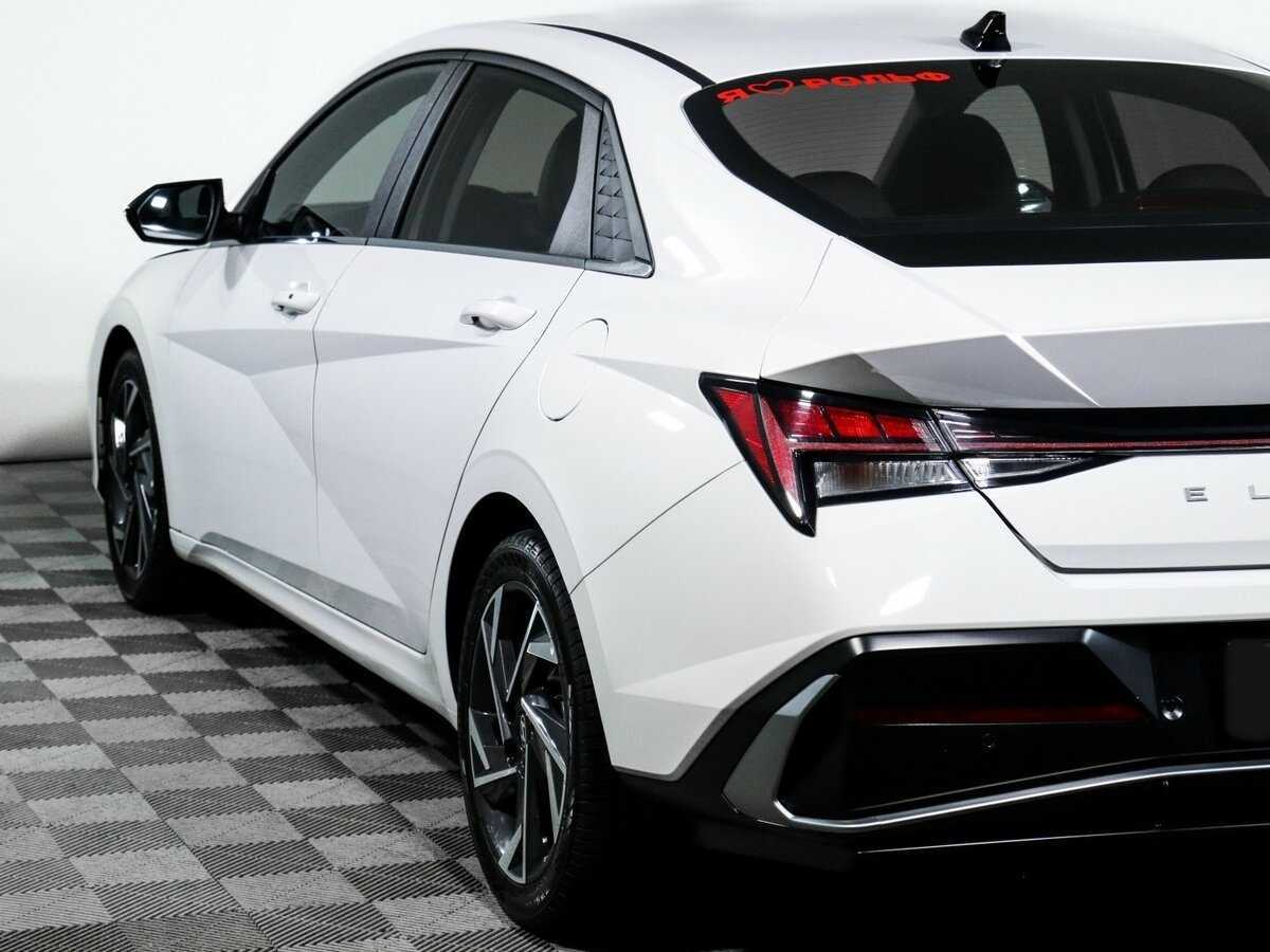 Hyundai Elantra б/у, 2023, Вариатор. Фото: #19