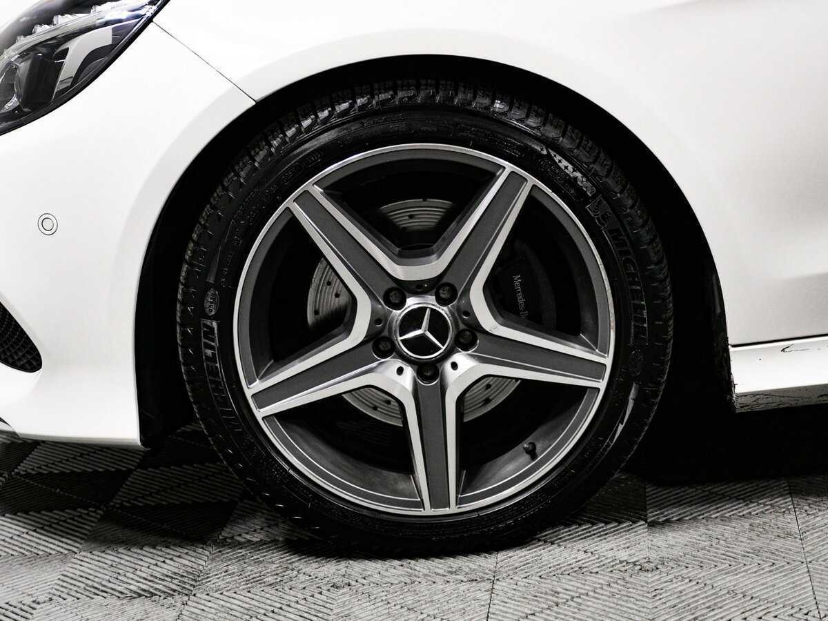 Мерседес-Бенц Е-Класс б/у, 2013, Автоматическая. Фото: #11