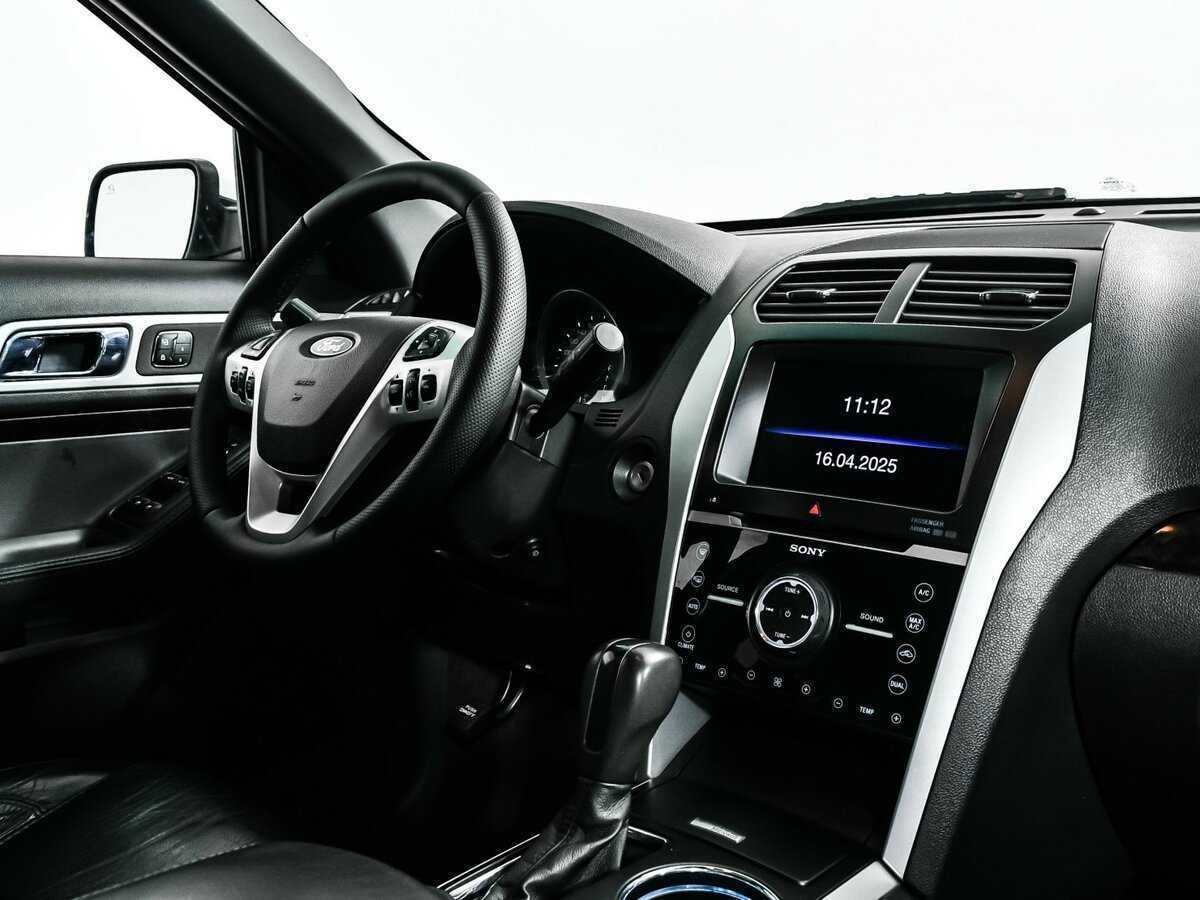 Ford Explorer б/у, 2013, Автоматическая. Фото: #8