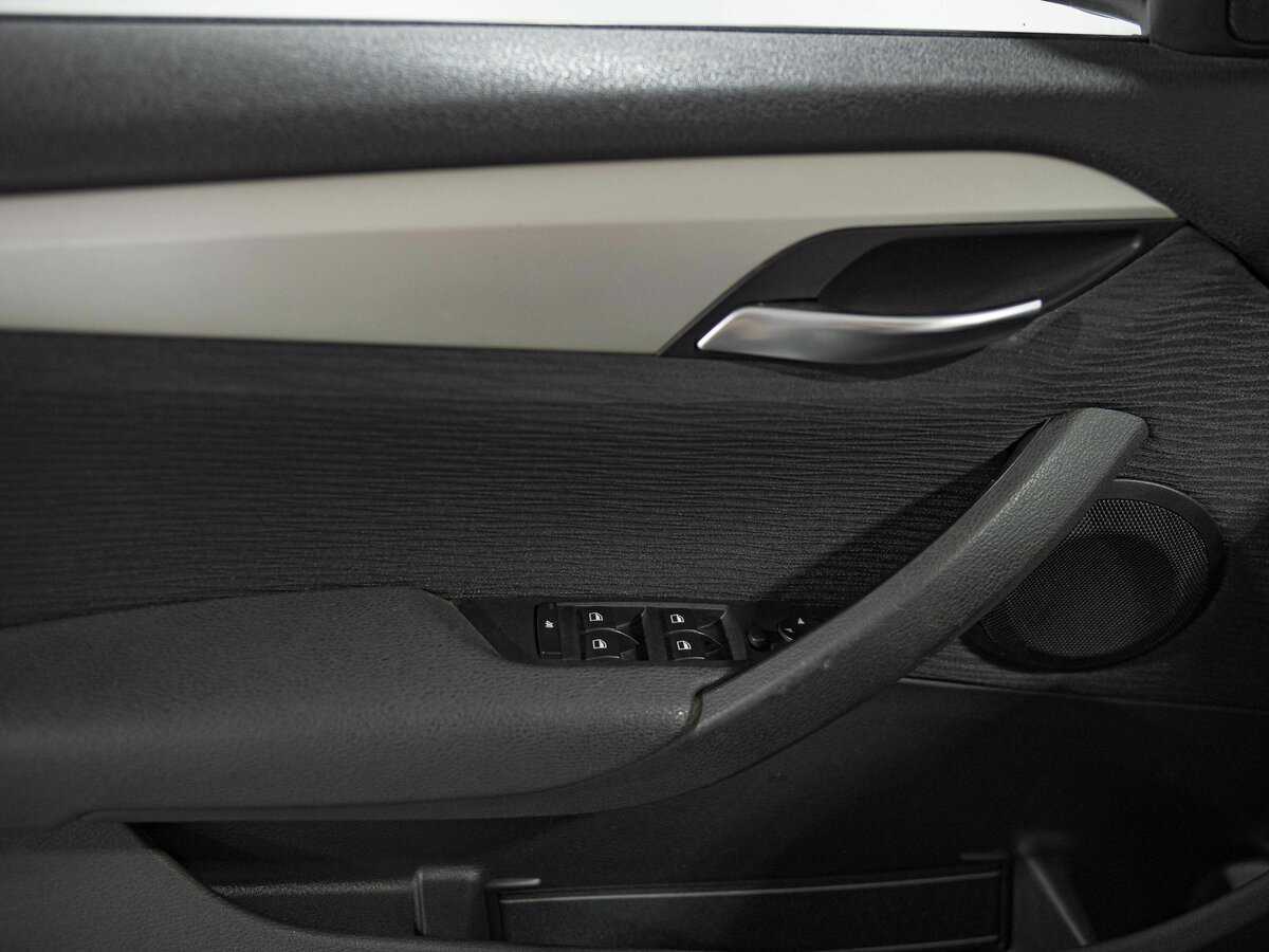 БМВ Икс1 б/у, 2014, Автоматическая. Фото: #10