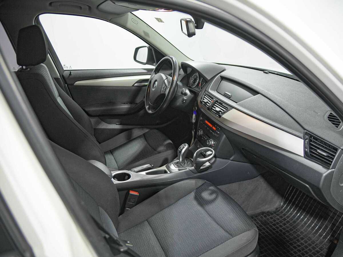 БМВ Икс1 б/у, 2014, Автоматическая. Фото: #12