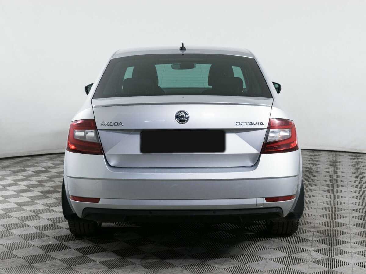 Шкода Октавия б/у, 2018, Роботизированная. Фото: #4