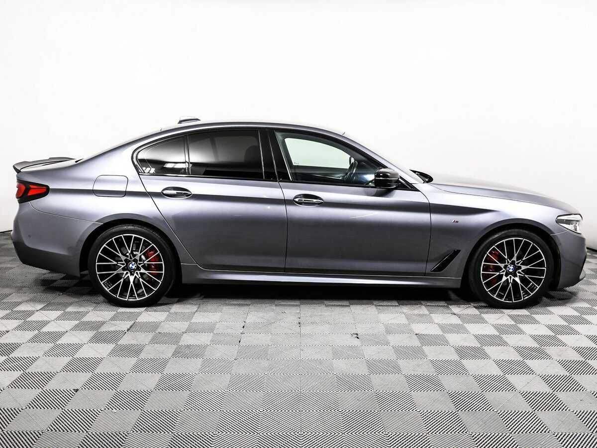 БМВ 5 серии б/у, 2018, Автоматическая. Фото: #3