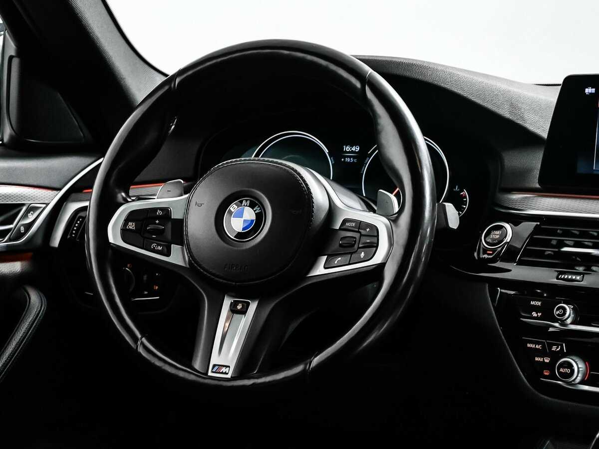 БМВ 5 серии б/у, 2018, Автоматическая. Фото: #11