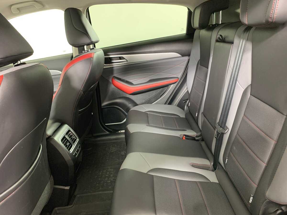 Хавал Ф7-икс б/у, 2023, Роботизированная. Фото: #19