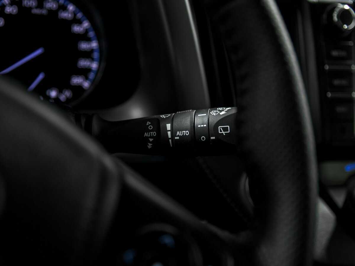 Тойота Рав4 б/у, 2017, Автоматическая. Фото: #9