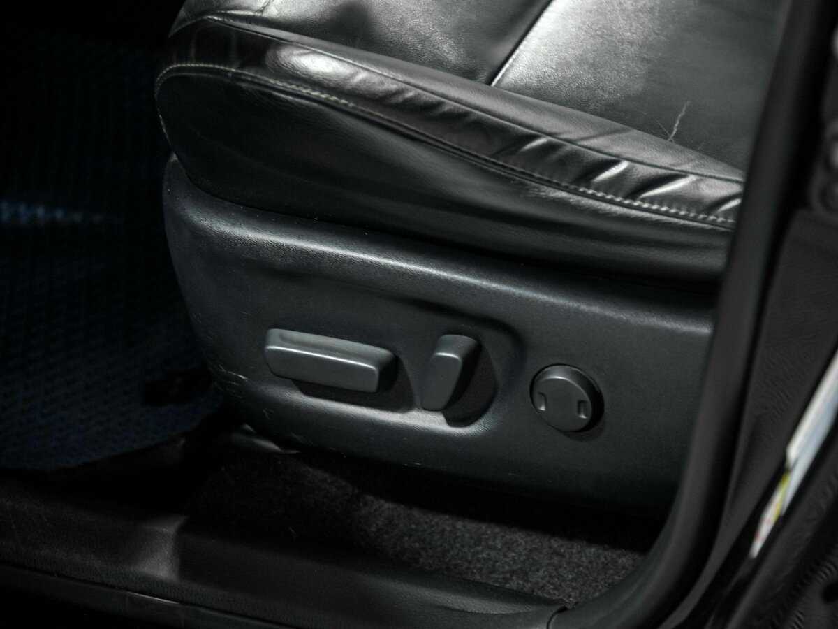 Тойота Рав4 б/у, 2017, Автоматическая. Фото: #15