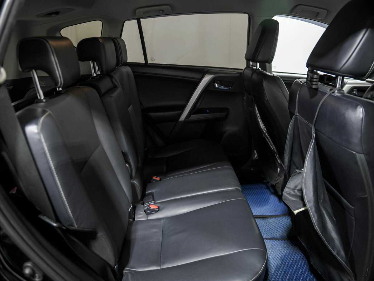 Тойота Рав4 б/у, 2017, Автоматическая. Фото: #18