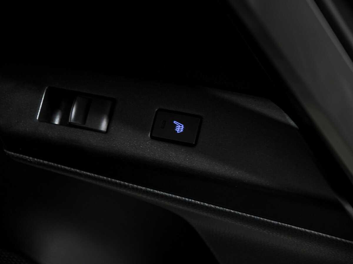 Тойота Рав4 б/у, 2017, Автоматическая. Фото: #19