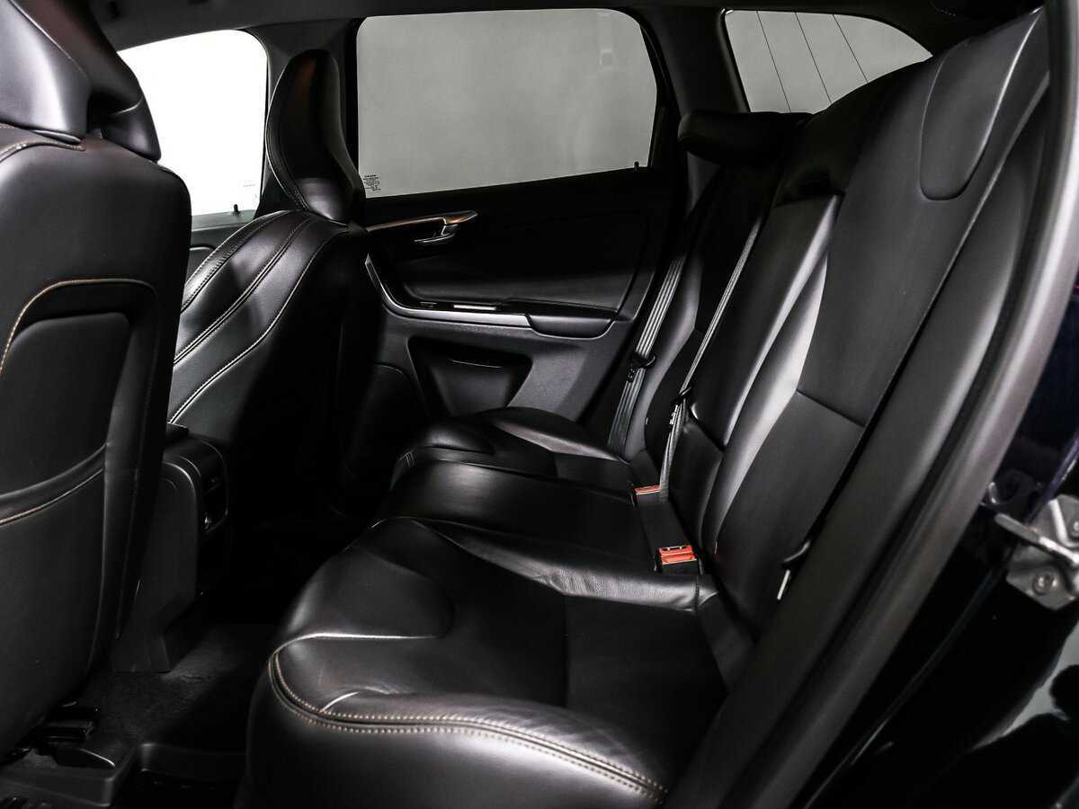 Volvo XC60 б/у, 2017, Автоматическая. Фото: #12