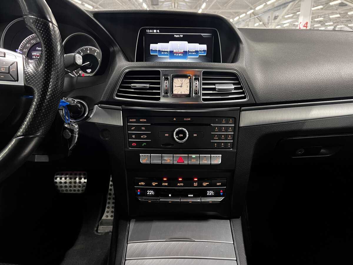 Мерседес-Бенц Е-Класс б/у, 2015, Автоматическая. Фото: #14