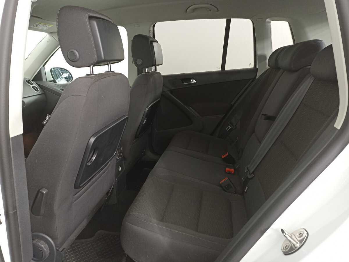 Volkswagen Tiguan б/у, 2014, Роботизированная. Фото: #11