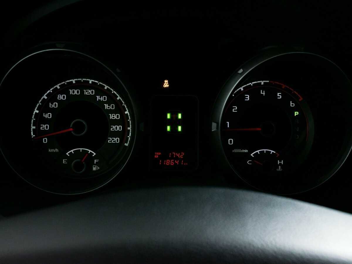 Митсубиши Паджеро б/у, 2012, Автоматическая. Фото: #10