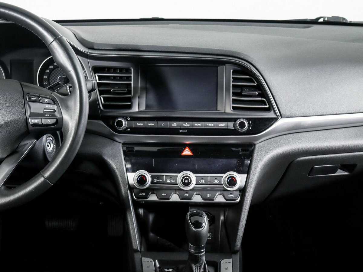 Hyundai Elantra б/у, 2020, Автоматическая. Фото: #12