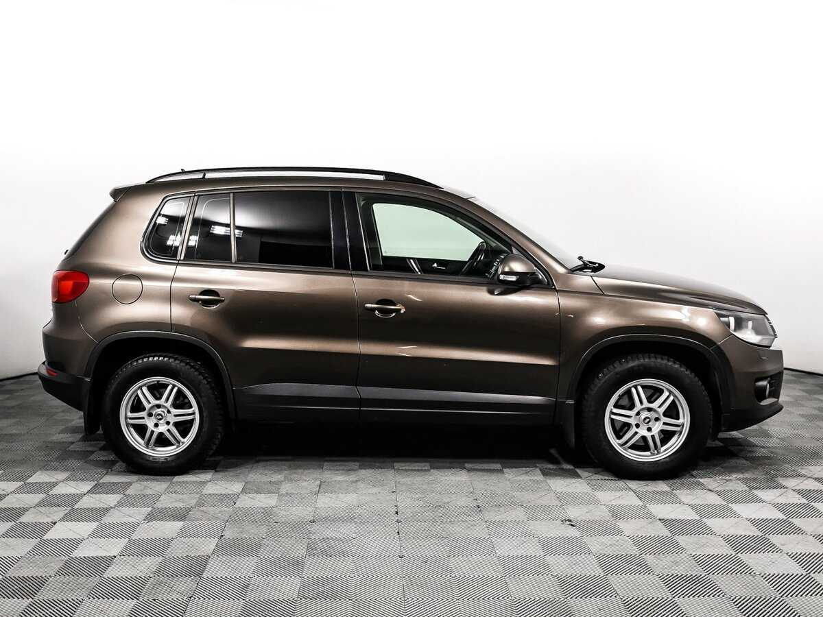 Volkswagen Tiguan б/у, 2014, Роботизированная. Фото: #3