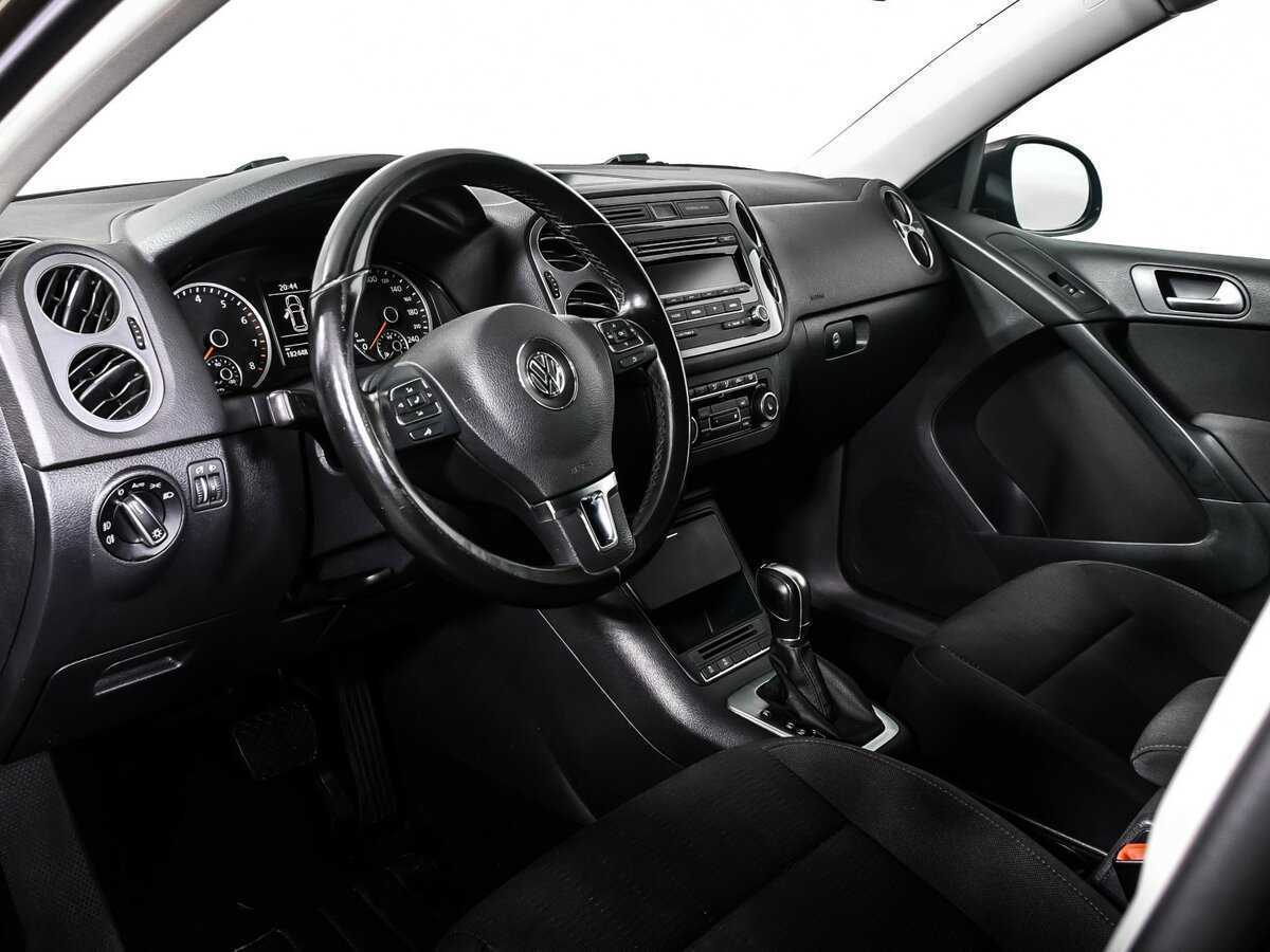 Volkswagen Tiguan б/у, 2014, Роботизированная. Фото: #11