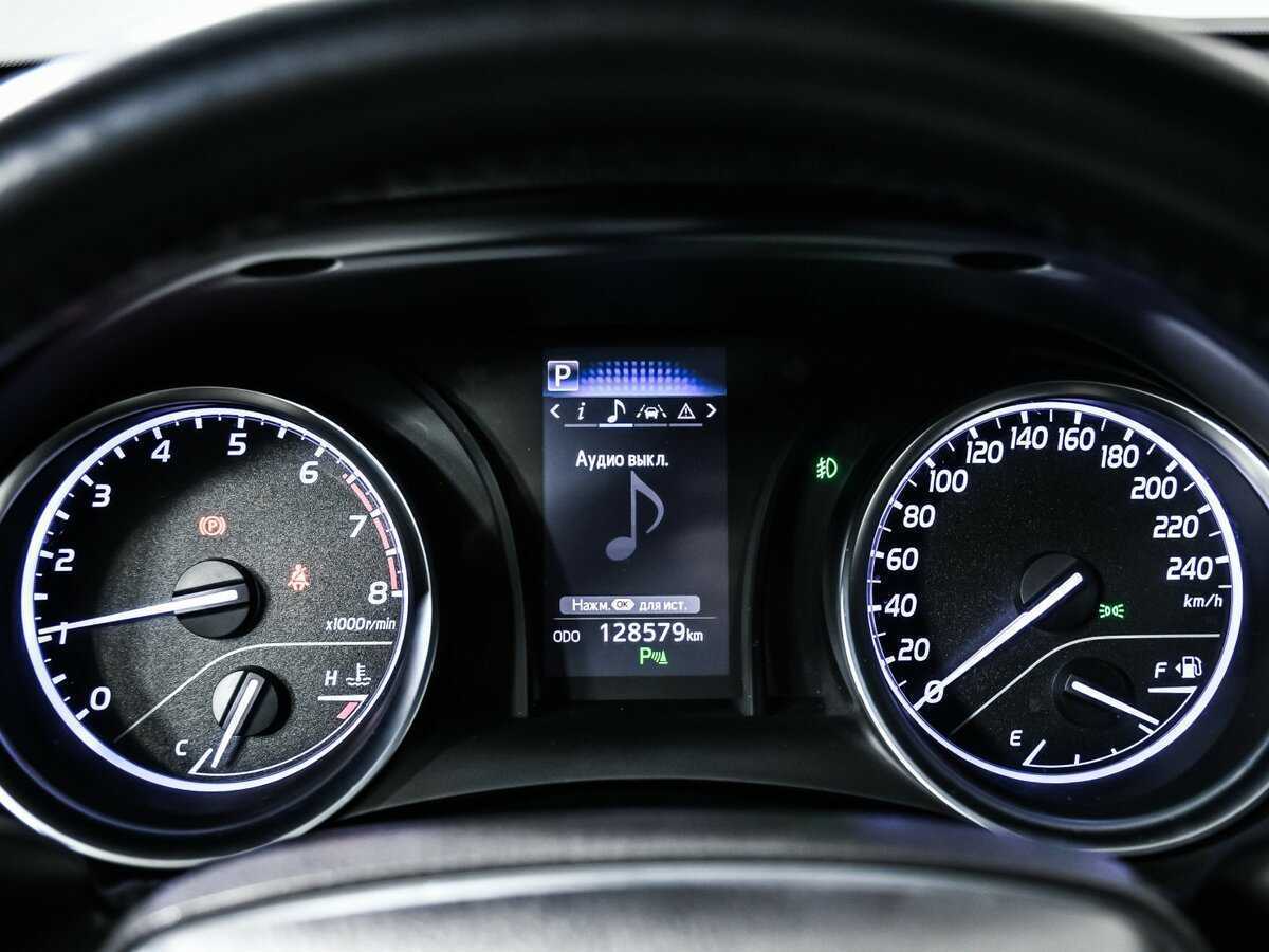 Тойота Камри б/у, 2019, Автоматическая. Фото: #9