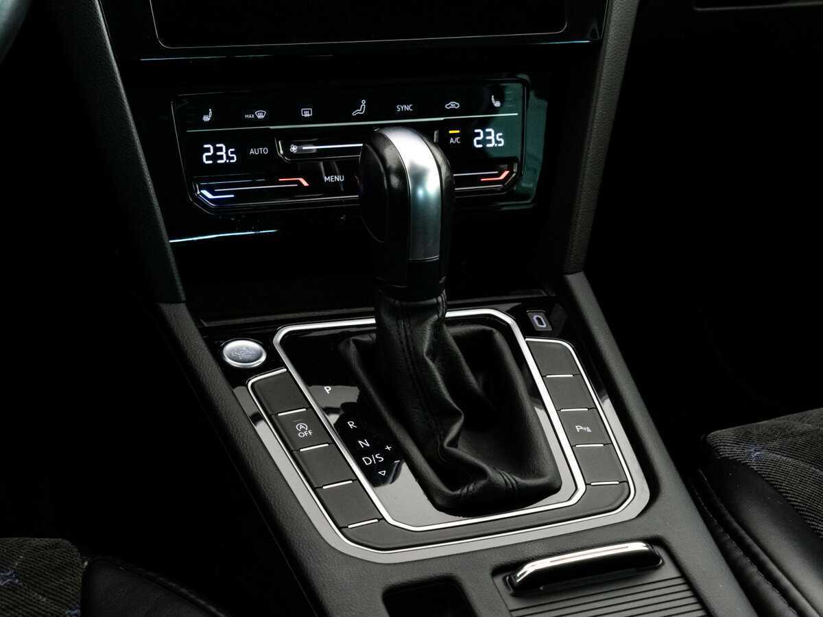 Фольксваген Пассат б/у, 2020, Роботизированная. Фото: #12