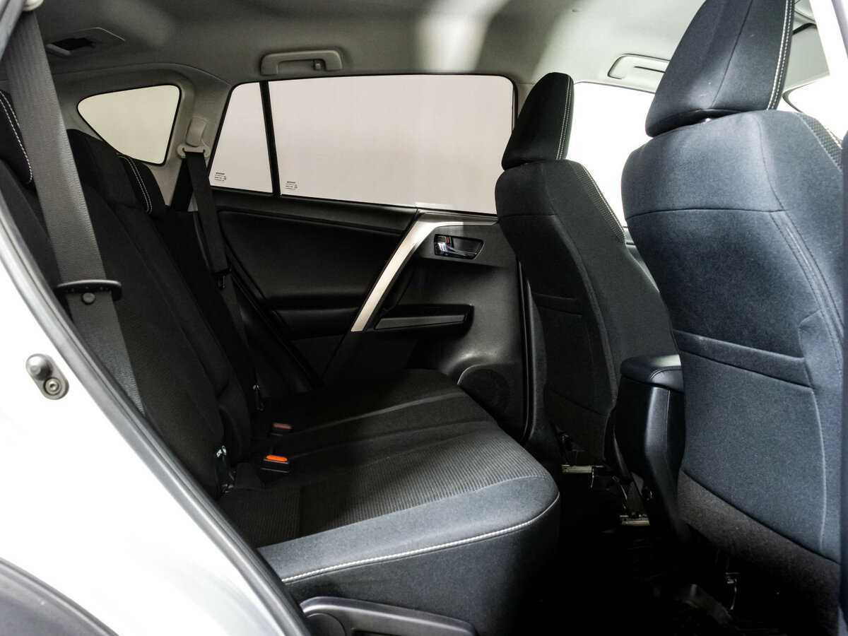 Тойота Рав4 б/у, 2017, Вариатор. Фото: #14