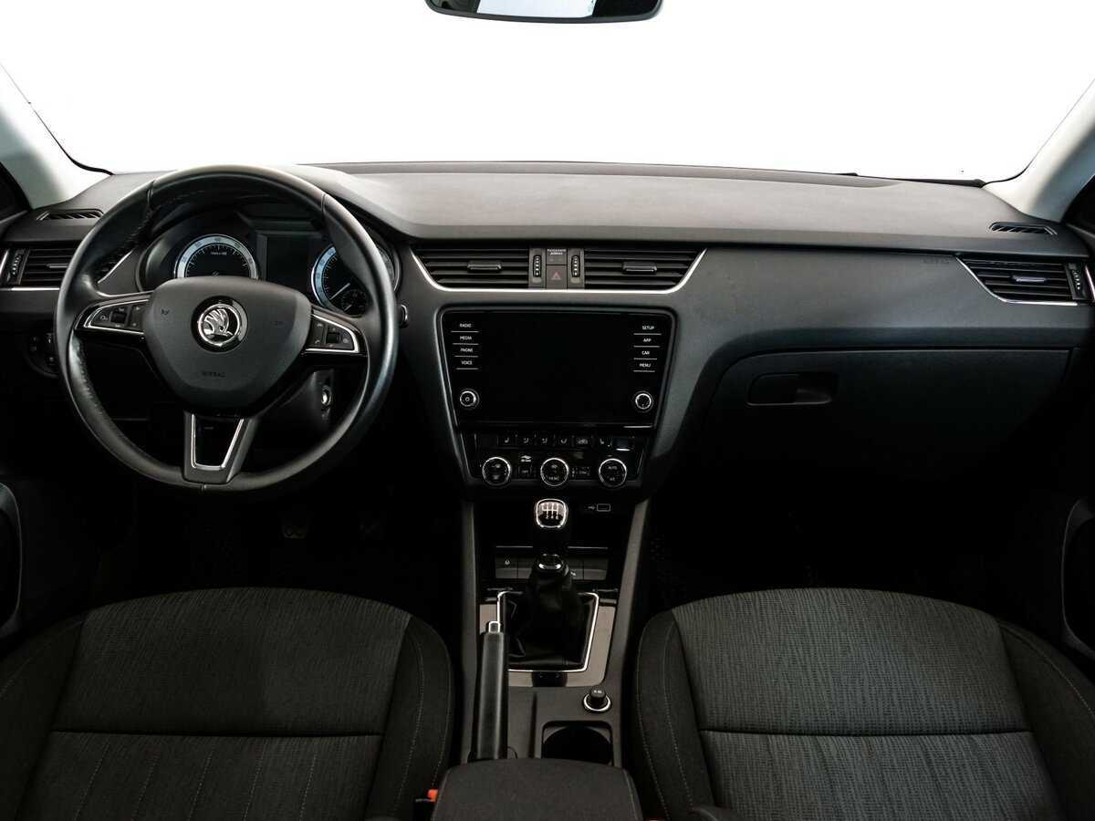 Шкода Октавия б/у, 2018, Механическая. Фото: #9