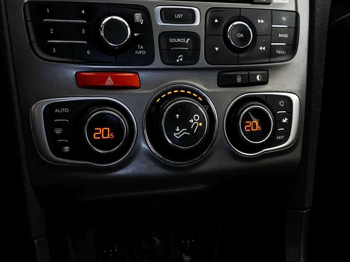 Ситроен Ц4 б/у, 2016, Автоматическая. Фото: #14