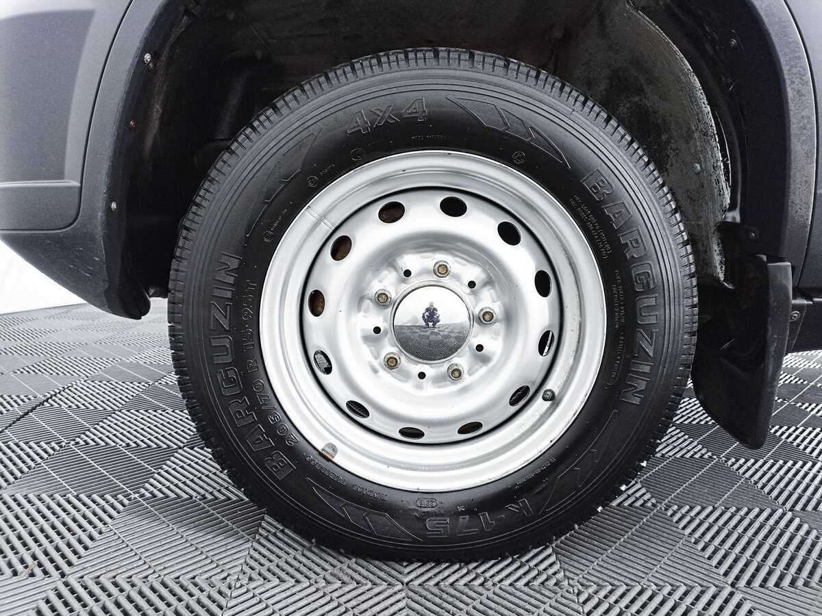 Chevrolet Niva б/у, 2016, Механическая. Фото: #15