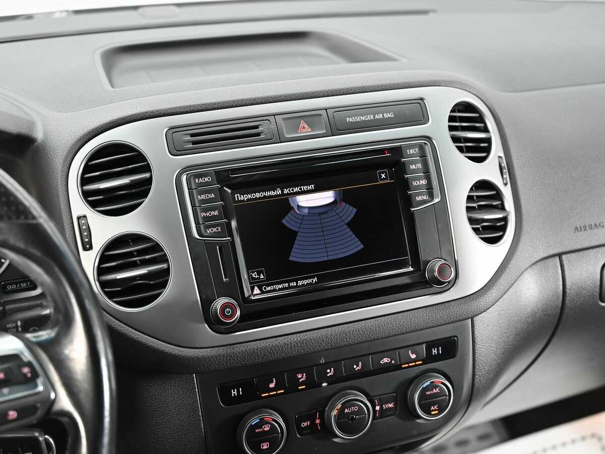 Volkswagen Tiguan б/у, 2016, Автоматическая. Фото: #11