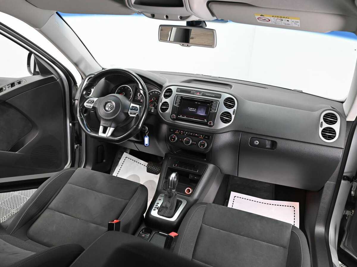 Volkswagen Tiguan б/у, 2016, Автоматическая. Фото: #12