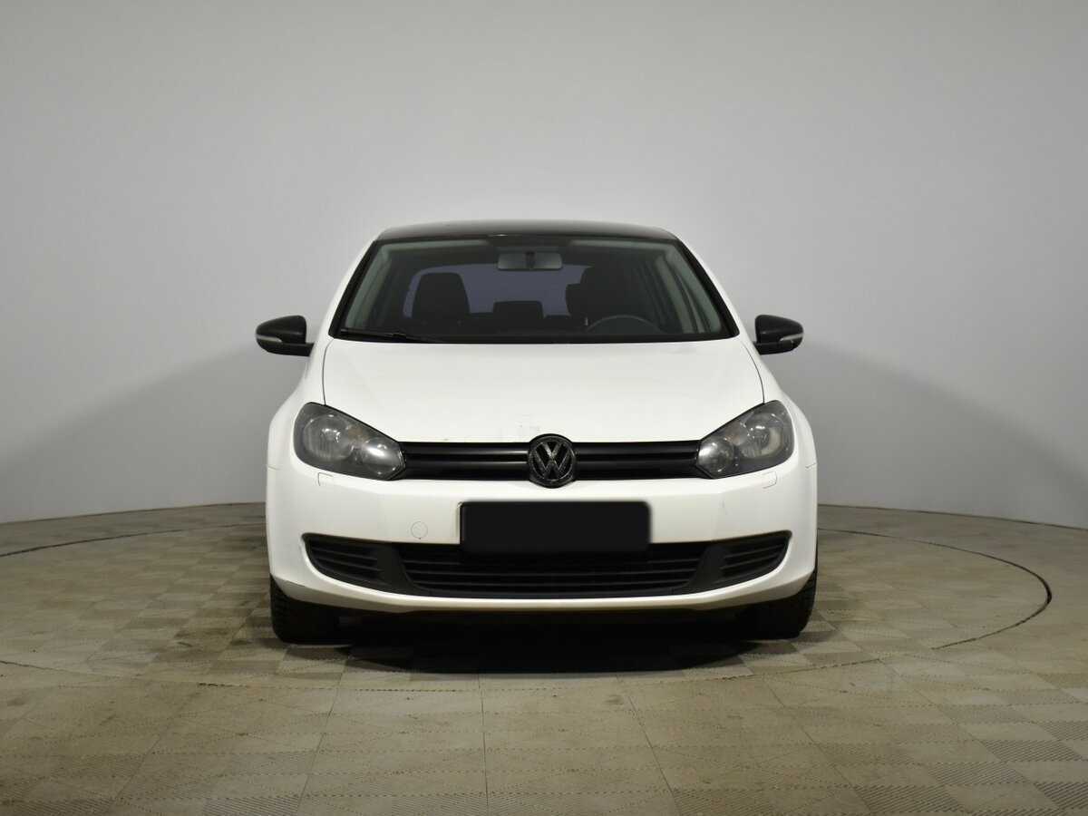 Volkswagen Golf б/у, 2012, Механическая. Фото: #1