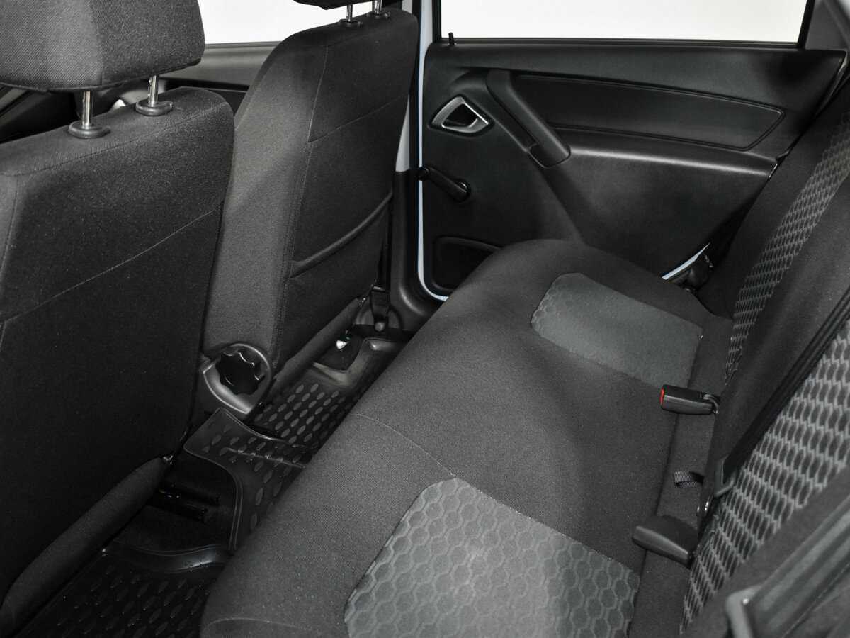 Lada (ВАЗ) Granta б/у, 2024, Механическая. Фото: #11