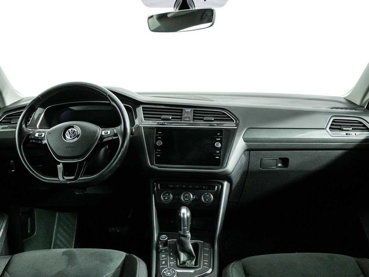 Volkswagen Tiguan б/у, 2017, Роботизированная. Фото: #11