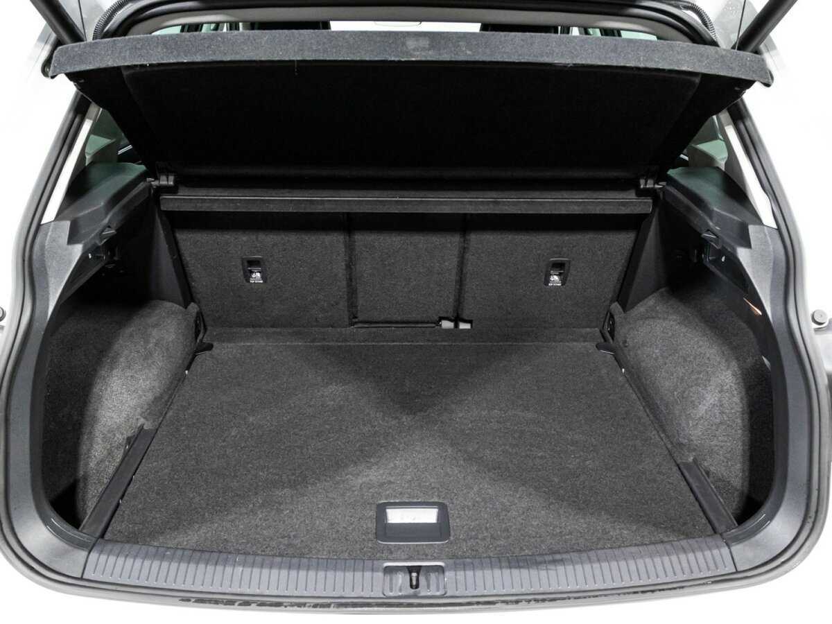 Volkswagen Tiguan б/у, 2017, Роботизированная. Фото: #13