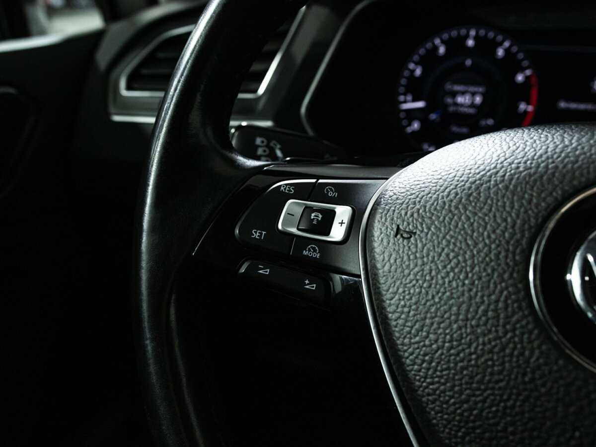 Volkswagen Tiguan б/у, 2017, Роботизированная. Фото: #18