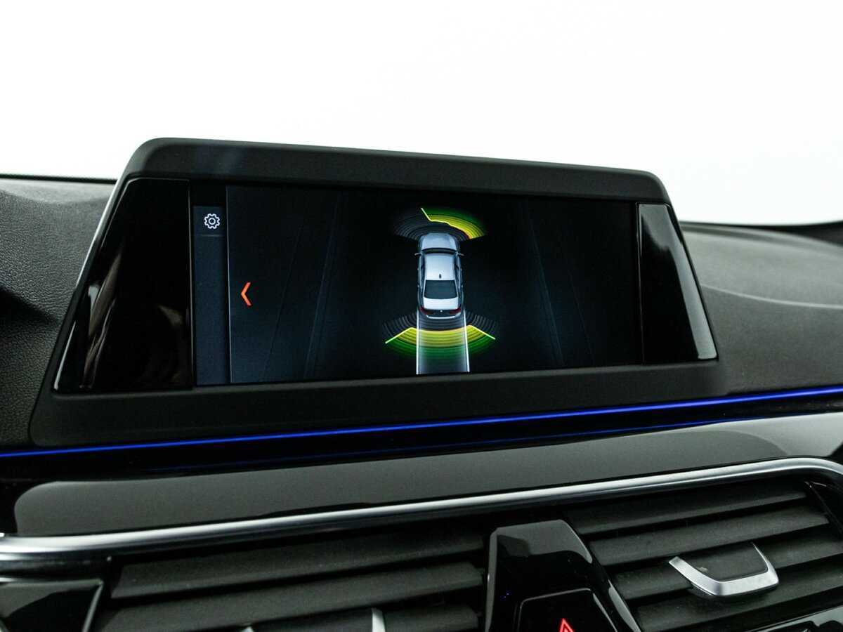 БМВ 5 серии б/у, 2017, Автоматическая. Фото: #17