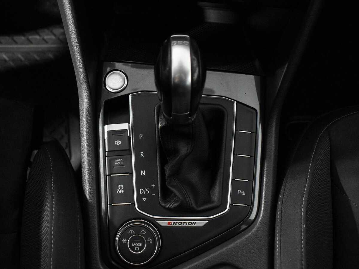 Volkswagen Tiguan б/у, 2017, Роботизированная. Фото: #10