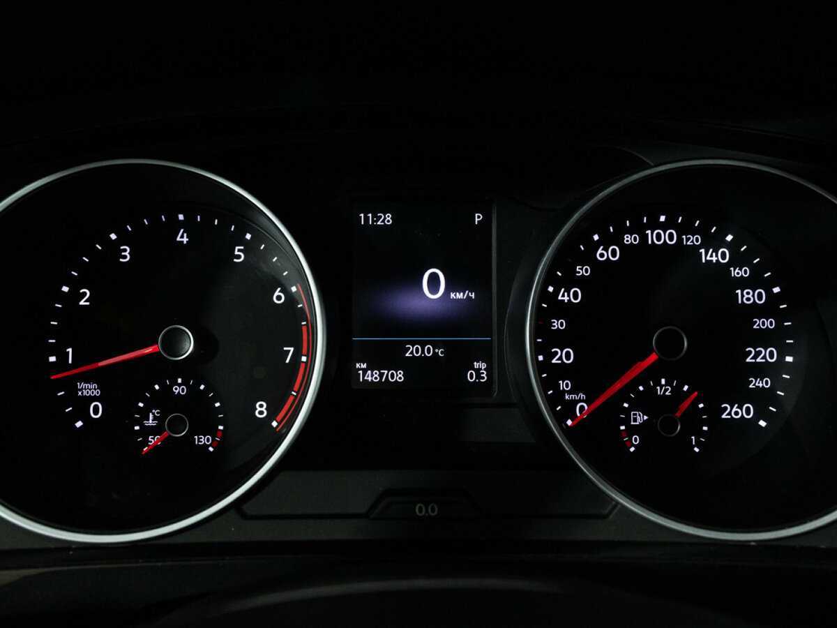 Volkswagen Tiguan б/у, 2017, Роботизированная. Фото: #11